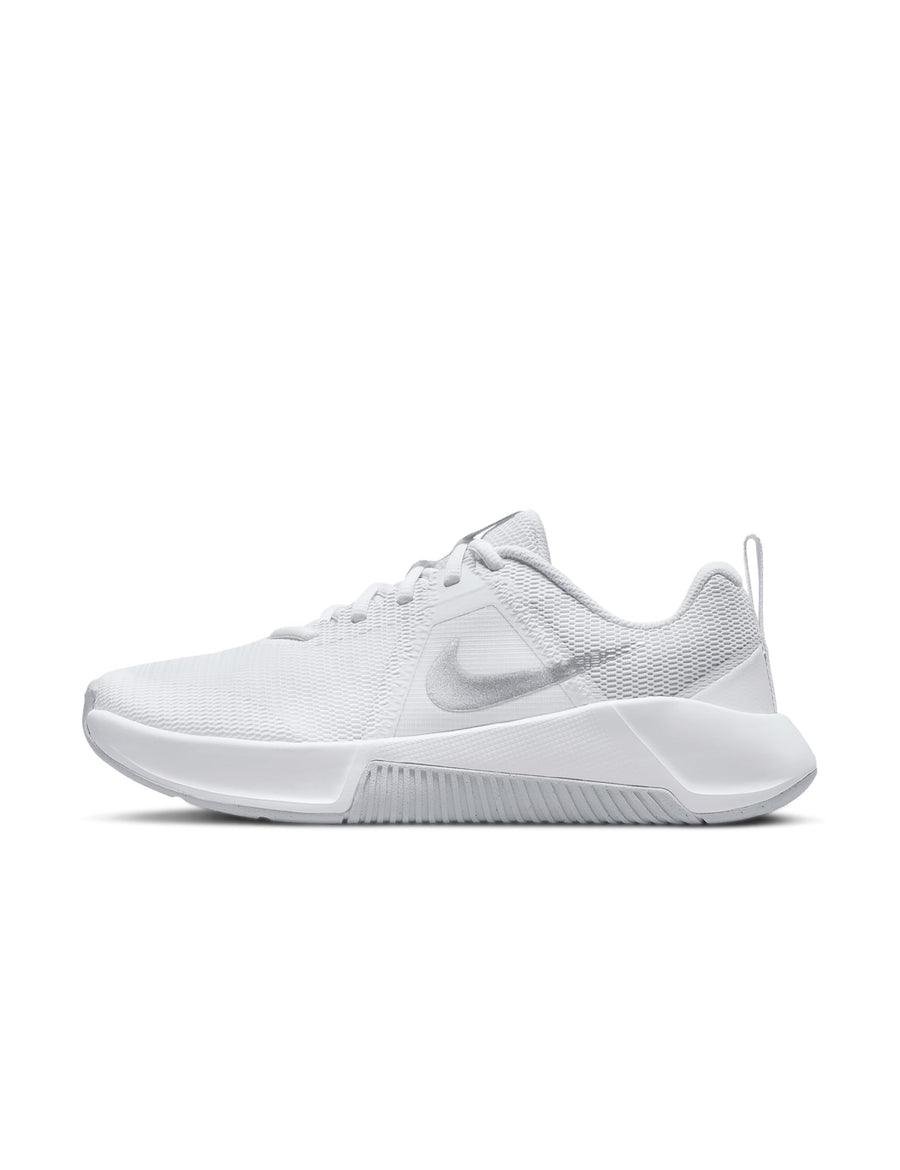 Nike Training Shoes – Stable Cushioned Cross-Training Sneakers (White/Metallic Platinum/Photon Dust)