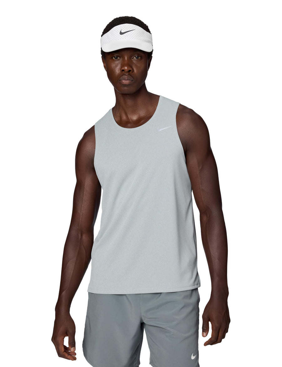 Nike Dri-FIT Lightweight Training T-Shirt – Breathable Mesh Performance Tee (Grey Fog/Particle Grey/Reflective Silver)